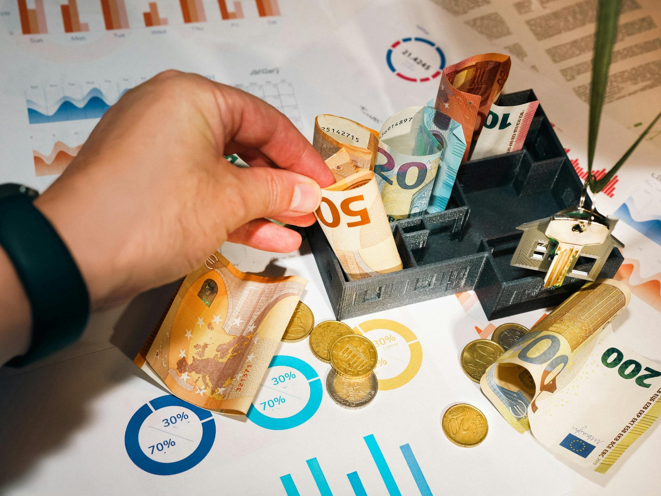 pexels-jakubzerdzicki-29457610